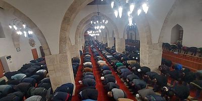 REGAİP KANDİLİ KAHRAMANMARAŞ'TA DUALARLA İDRAK EDİLDİ