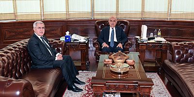 REKTÖR CAN’DAN BAKAN KİRİŞÇİ’YE ZİYARET