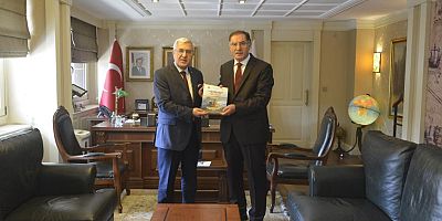 REKTÖR CAN, KAMU BAŞDENETÇİSİ ŞEREF MALKOÇ’U ZİYARET ETTİ