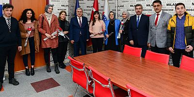 REKTÖR CAN MİLLETLERİN KALKINMASI KADININ PARMAĞININ DOKUNMASIYLA GELİŞME GÖSTERDİ