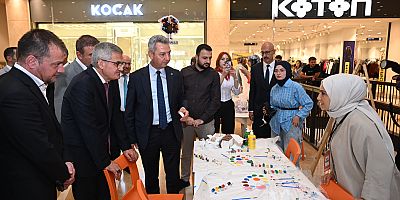 REKTÖR OKUMUŞ, BİLİMFEST’TE ÖĞRENCİLERLE BULUŞTU