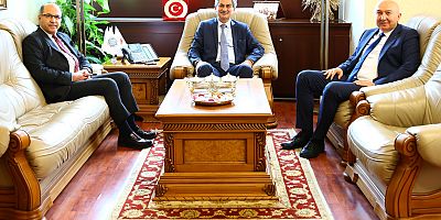 REKTÖR YASIM, ATATÜRK KÜLTÜR, DİL VE TARİH YÜKSEK KURUMU BAŞKANI ÖRS’Ü ZİYARET ETTİ