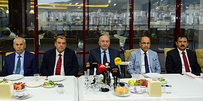 REKTÖR YASIM VE KSÜ ÜST YÖNETİMİ BASIN MENSUPLARI İLE BİR ARAYA GELDİ