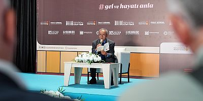 SADIK YALSIZUÇANLAR, KAHRAMANMARAŞ KİTAP FUARI’NDA OKURLARIYLA BULUŞTU