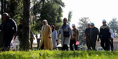SAKARYA’DA YÜZLERCE YAŞLININ ELİNDEN TUTULDU