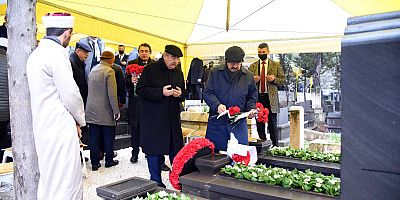 -SANKO’NUN KURUCUSU SANİ KONUKOĞLU, MEZARI BAŞINDA ANILDI