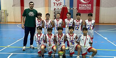 SANKO OKULLARI MİNİK ERKEK BASKETBOL TAKIMI ŞAMPİYON OLDU