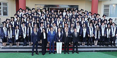 -SANKO OKULLARI’NDA MEZUNİYET HEYECANI