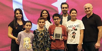 SANKO OKULLARI ÖĞRENCİLERİ VEX IQ ROBOTİK YARIŞMASINDAN İKİ ÖDÜLLE DÖNDÜ