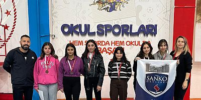 SANKO OKULLARI ÖĞRENCİLERİNİN ESKRİM BAŞARISI