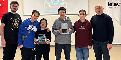 SANKO OKULLARI VEX IQ ROBOT YARIŞMASINDA İKİ BİRİNCİLİK KAZANDI