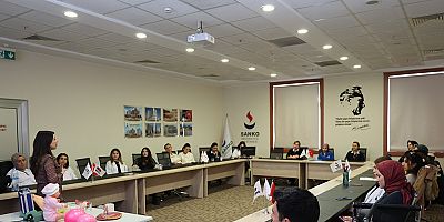  SANKO ÜNİVERSİTESİ HASTANESİ’NDE “BİLİNÇLİ GEBELER, SAĞLIKLI BEBEKLER” KONULU EĞİTİM TOPLANTISI YAPILDI