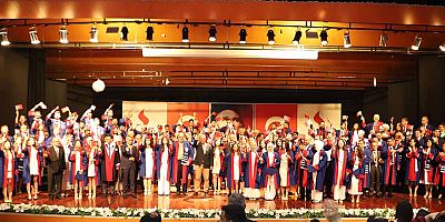 SANKO ÜNİVERSİTESİ TIP FAKÜLTESİNDE MEZUNİYET COŞKUSU