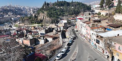 SARAYALTI – KALE BAĞLANTI YOLU’NDA ÖNEMLİ İLERLEME KAT EDİLDİ