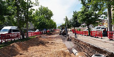 ŞEHİR MERKEZİNDE 9 MAHALLEYE 600 MİLYONLUK ALTYAPI