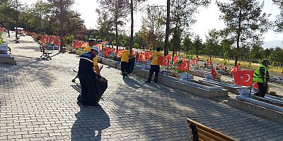 ŞEHİTLİK VE MEZARLIKLAR BAYRAMA HAZIRLANDI
