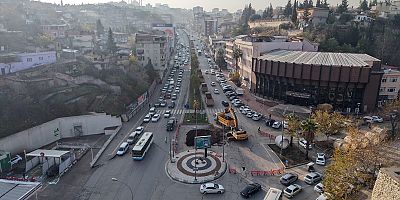 ŞEKERDERE CADDESİ’NDE ALTYAPI ÇALIŞMALARI NEDENİYLE KISMİ KAPAMA!