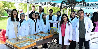 ŞİİR VE EDEBİYAT GÜNLERİ’NDE AVCI VE GÜNEŞ’TEN SÖYLEŞİ
