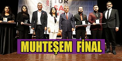 ÂŞIK MAHZUNİ ŞERİF TÜRKÜLERİ SES YARIŞMASI’NDA MUHTEŞEM FİNAL
