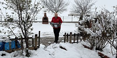 SOĞUK HAVADA KAHRAMANMARAŞ BÜYÜKŞEHİR BELEDİYESİ’NDEN CAN DOSTLARA ŞEFKAT ELİ
