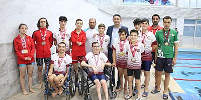SPORCULARIMIZ ENGELLERİ KULAÇLARI İLE AŞTI