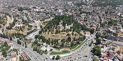 TARİHİ KAHRAMANMARAŞ KALESİ ESKİ İHTİŞAMINA KAVUŞUYOR