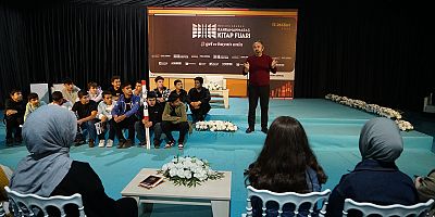 TUFAN GÜNDÜZ, KİTAP FUARI’NDA TARİHİN KAPILARINI ARALADI