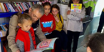 TÜRKOĞLU KOORDİNATÖR VALİSİ TUNCAY AKKOYUN GEZİCİ KÜTÜPHANEYİ ZİYARET ETTİ
