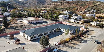 TÜRKOĞLU’NDA DEPREM SONRASI EĞİTİM YATIRIMLARI İLE YENİ BİR BAŞLANGIÇ