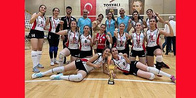 TÜRKOĞLU VOLEYBOL TAKIMI  2. LİGE ÇIKTI