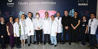 ÜÇ DAMAR BYPASS VE ORGAN NAKLİ AMELİYATI EŞ ZAMANLI YAPILDI