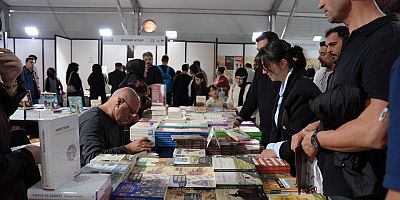 ULUSLARARASI KAHRAMANMARAŞ KİTAP FUARI, EDEBİYAT MİRASINI NESİLDEN NESİLE TAŞIYOR
