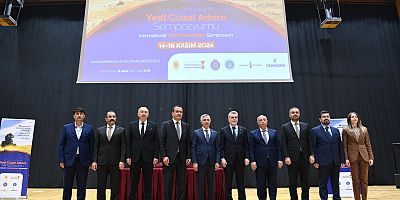 Uluslararası Yedi Güzel Adam Sempozyumu’nda konuşan Büyükşehir Belediye Başkanı Fırat Görgel
