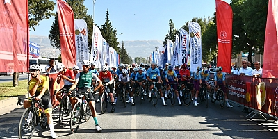 ULUSLARARASI YOL BİSİKLETİ YARIŞLARI KAHRAMANMARAŞ'TA BAŞLADI 