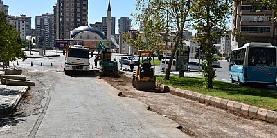 VADİ MAHALLESİ, YENİ YAĞMURSUYU ALTYAPISINA KAVUŞTU