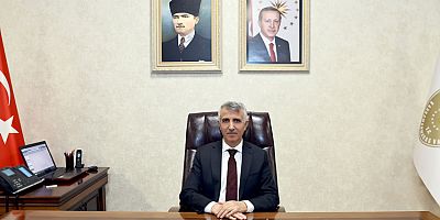 VALİ MÜKERREM ÜNLÜER: “19 MAYIS, BAĞIMSIZLIK RUHUNUN VE GENÇLİĞE DUYULAN GÜVENİN SEMBOLÜDÜR”