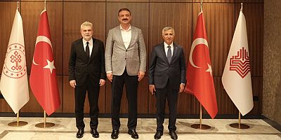 VALİ ÜNLÜER VE BAŞKAN GÖRGEL’DEN VAKIFLAR GENEL MÜDÜRLÜĞÜ’NE ZİYARET