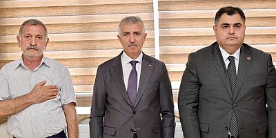 VALİ ÜNLÜER VE BAŞKAN VEKİLİ BEŞEN AŞURE ETKİNLİĞİNE KATILDI 
