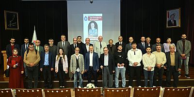 VEHBİ VAKKASOĞLU KSÜ’DE “İRFAN GELECEĞİMİZİN BİLİNMEYENLERİ” KONULU KONFERANS VERDİ