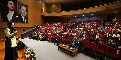 YAZAR TONGAR’IN ‘AİLE OLMAK, AİLE KALMAK’ SÖYLEŞİSİ BÜYÜK İLGİ GÖRDÜ