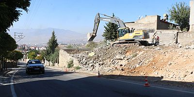 YEDİKUYULAR KAYAK MERKEZİ YOLUNDA GÜVENLİK BÜYÜKŞEHİR’LE ARTIYOR