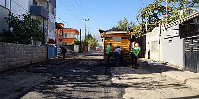 YOL KONFORU İÇİN ASFALT MESAİSİ ETAP ETAP SÜRÜYOR